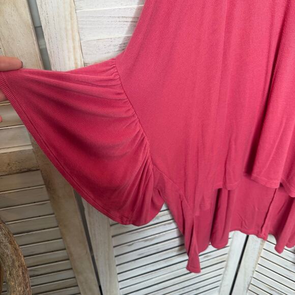 ANTHROPOLOGIE AKEMI + KIN Women's MED LARGE Capa Flutter Sleeve V Neck Top - Picture 9 of 15